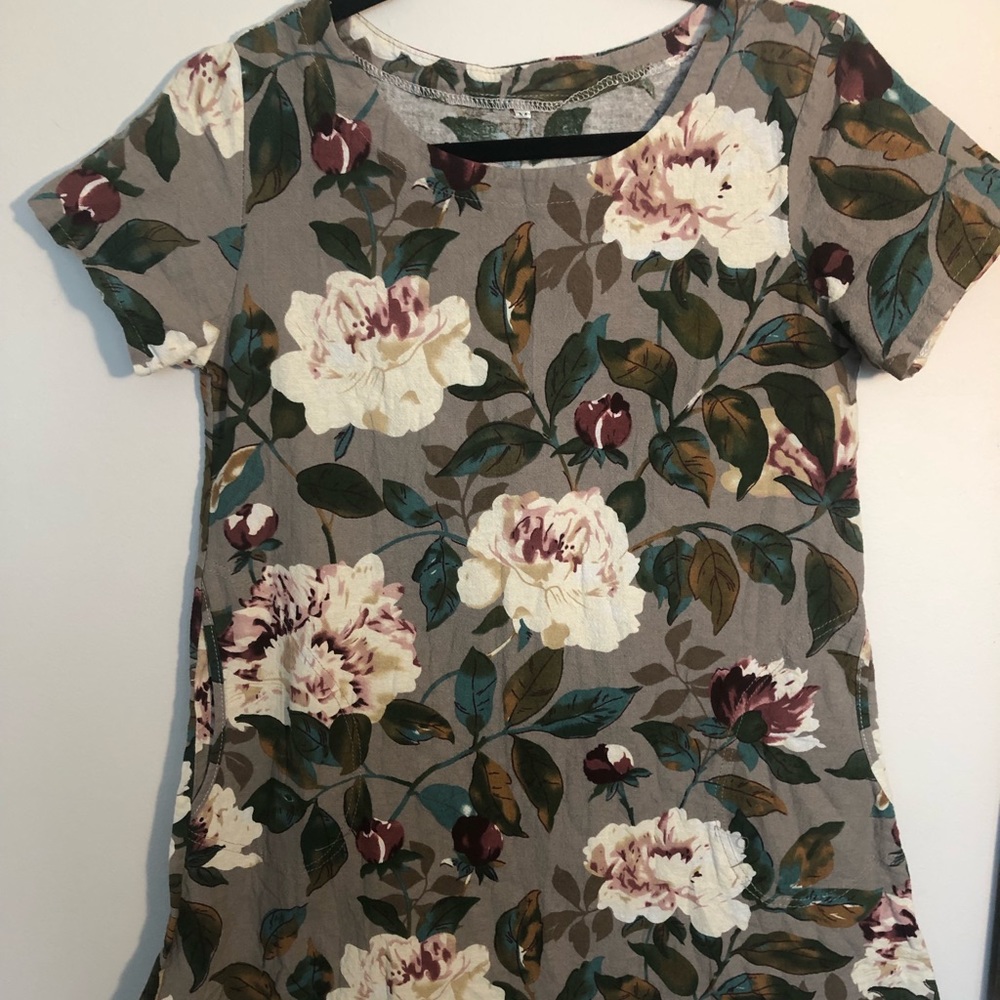 Grey floral dress!